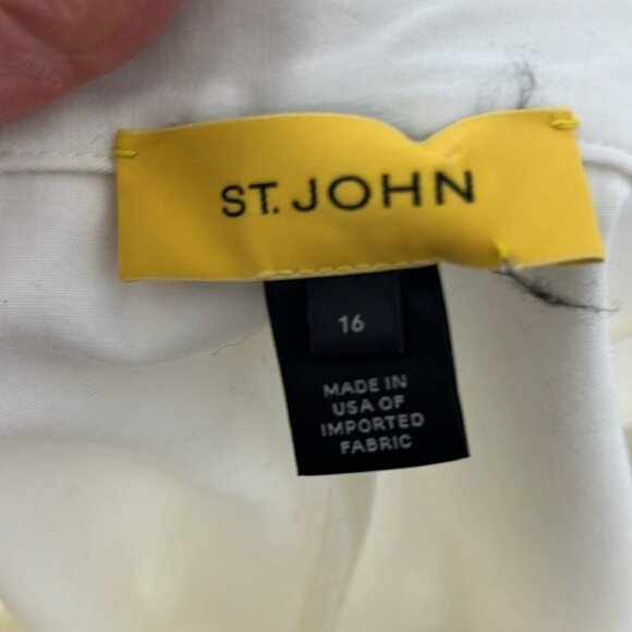 St. John Cream-Colour Long-Length Shorts - Picture 9 of 9